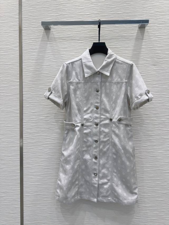 Herne*S2025Ss new dress is fashionable, low-key, elegant and luxurious! The styl