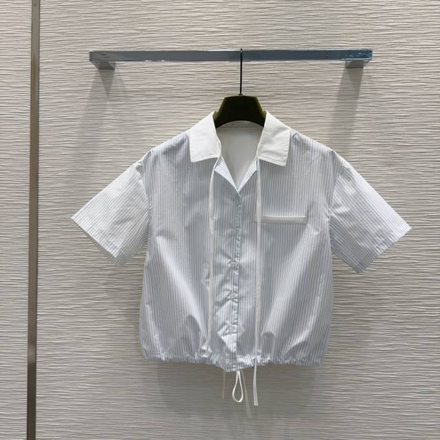 Gucc* 2025Ss new striped short shirt is full of fashion and high-end feeling. It