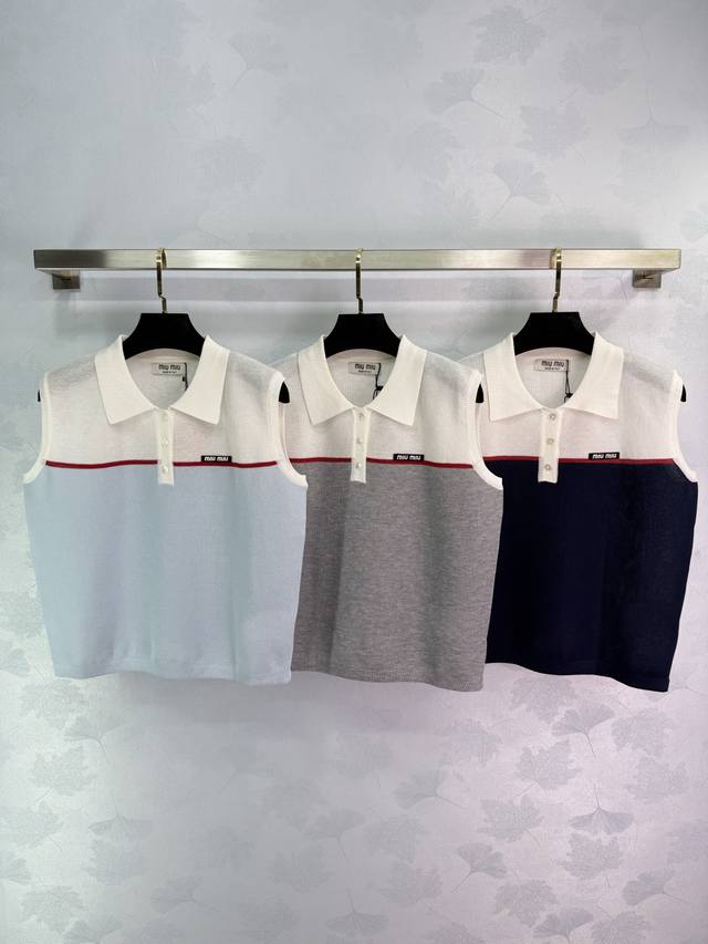 Miu*25 Spring and summer new style knitted sleeveless lapel top with contrasting