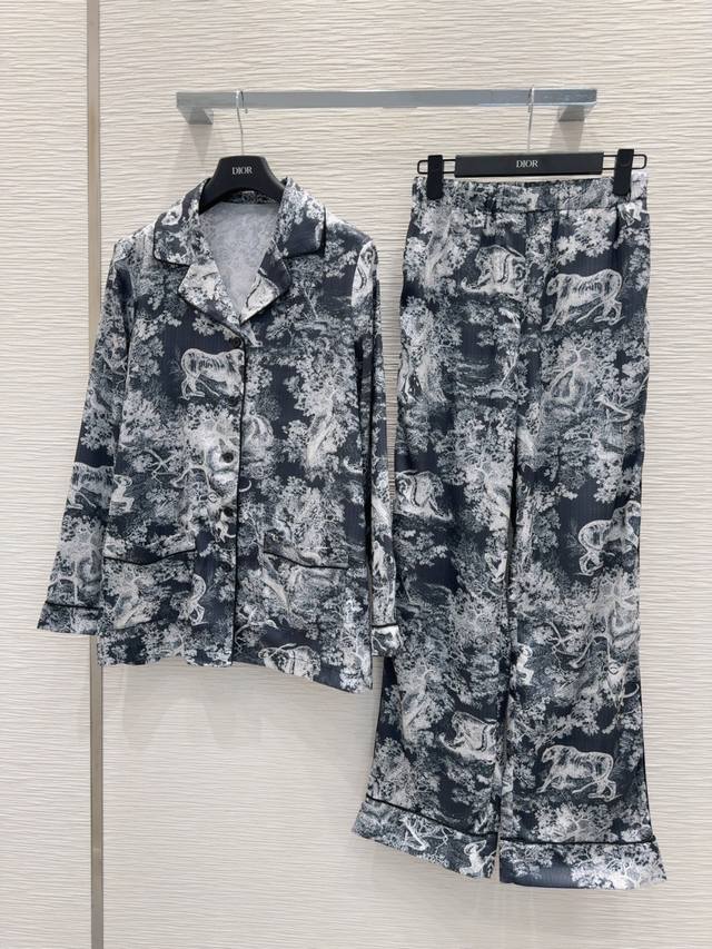 Christian Dio*2025Ss new pajamas set Zoo Jouy prints are simple yet luxurious, t