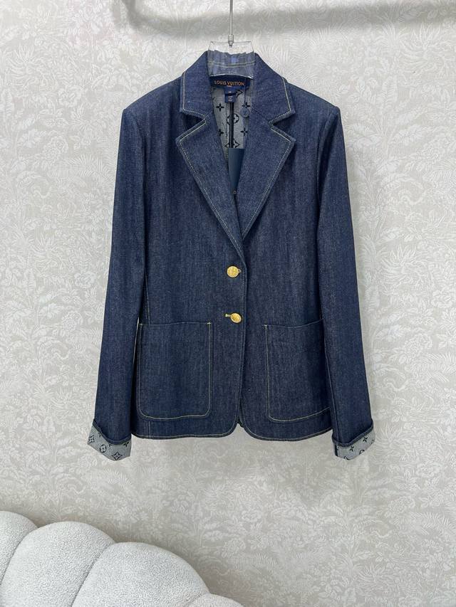 Louis Vuitto*25 New lining jacquard denim suit jacket with rolled sleeves to rev