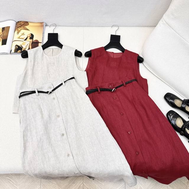 Loe 25Ss The latest linen minimalist suit for spring and summer. Sleeveless top