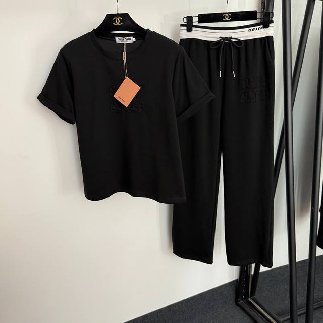 Style No. 20254171 Miumi* new sports suit, short-sleeved T-shirt with embroider
