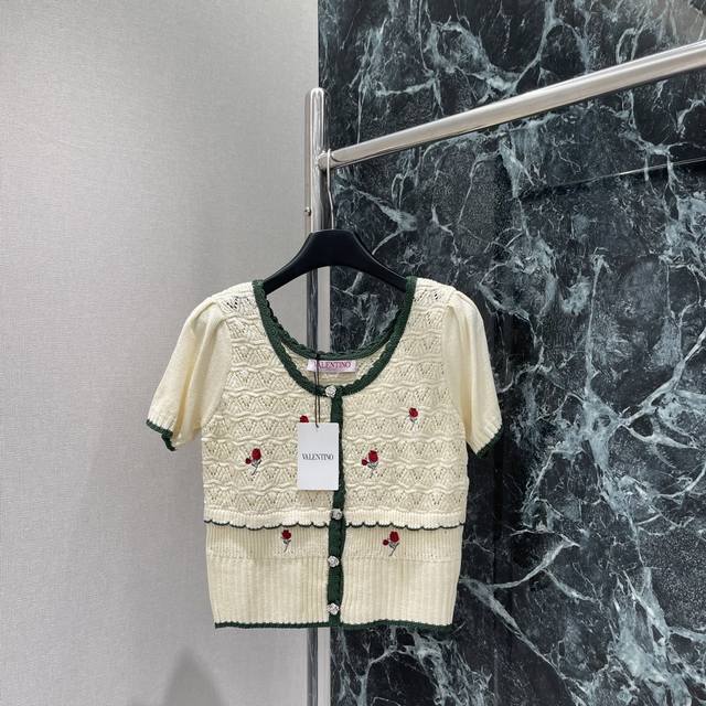Val Valen 25 Early Autumn new contrast embroidery knitted short sleeves Heavy em
