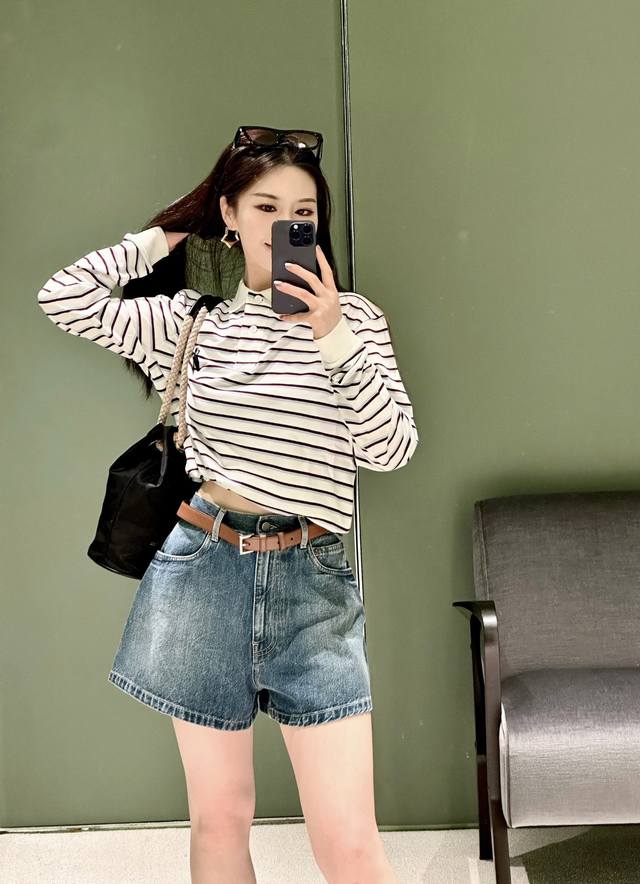 25 Early autumn new striped long-sleeved T-shirt Short style drawstring elastic