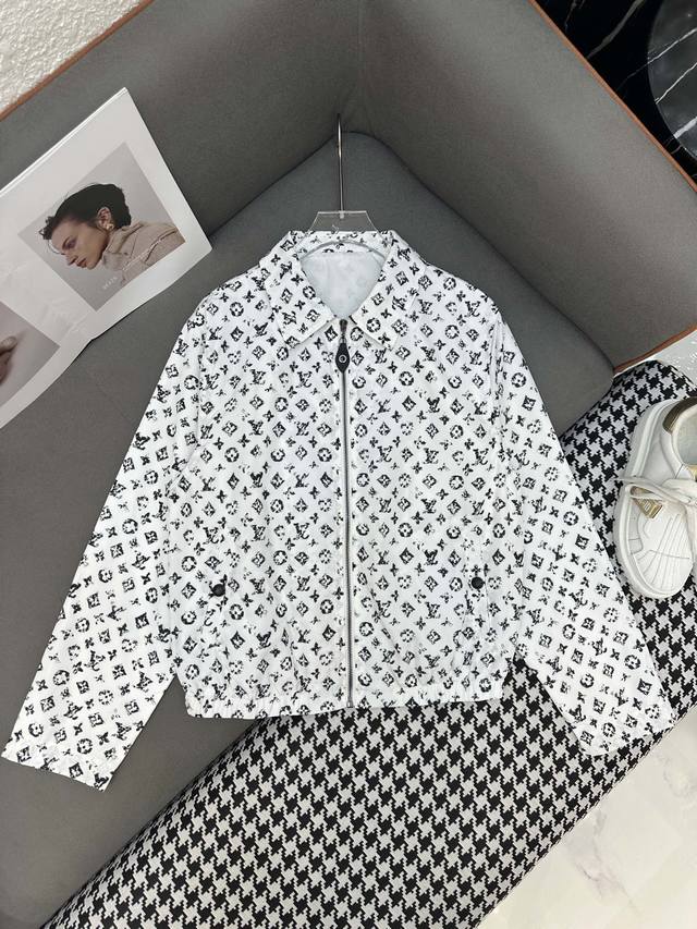Louis Vuitto* 25Ss new jacket with old flower print fabric decoration, fashionab