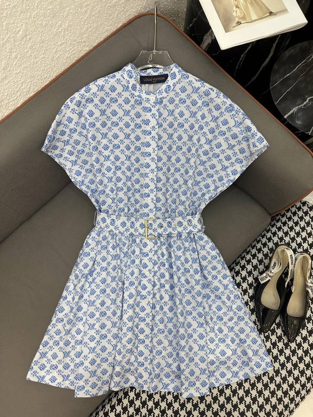 Louis Vuitto* 25Ss new style stand-up collar dress old flower print fabric decor