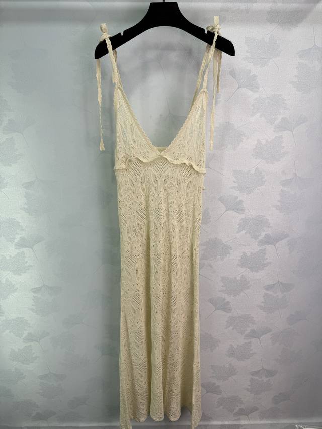 Dio*2025 Spring and Summer new lace suspender dress V-neck design Fishtail hem l