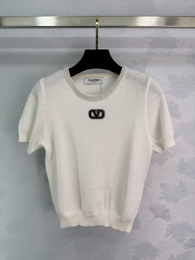 Va*2025 Early Autumn new round neck knitted short sleeves with pearls on the nec