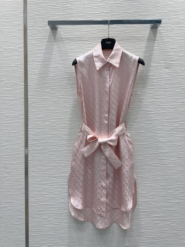 Fend* 2025Ss new vest dress fabric is smooth and silky! Classic and stylish, can