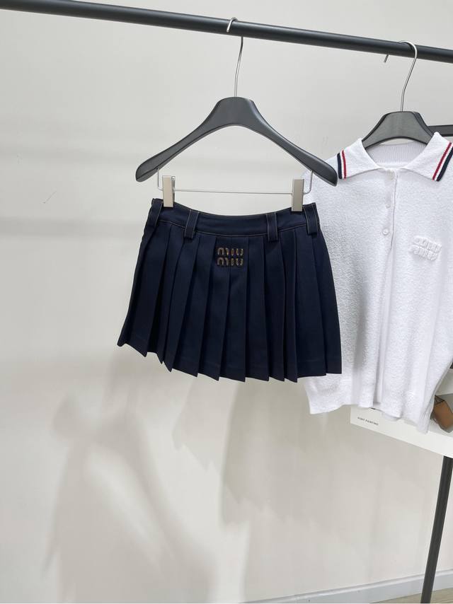 M navy blue gold thread letter pleated skirt ., Fabric: Worsted cotton wool Colo