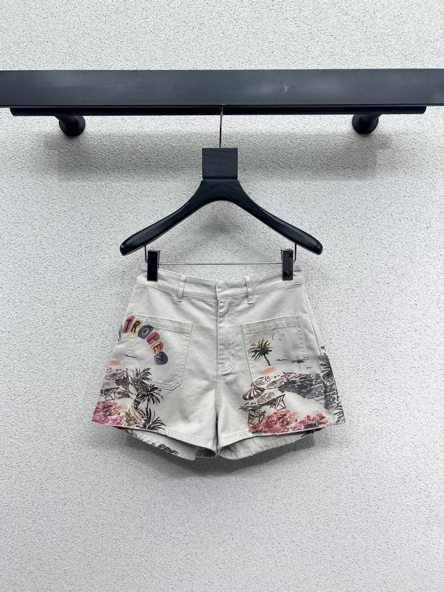 D's bee print short-sleeved denim jacket + shorts are available separately. Cust