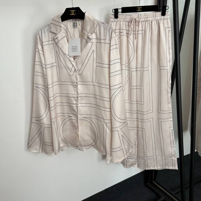 Style No. 20254025 Toteme new home style casual twill silk suit, line print lon
