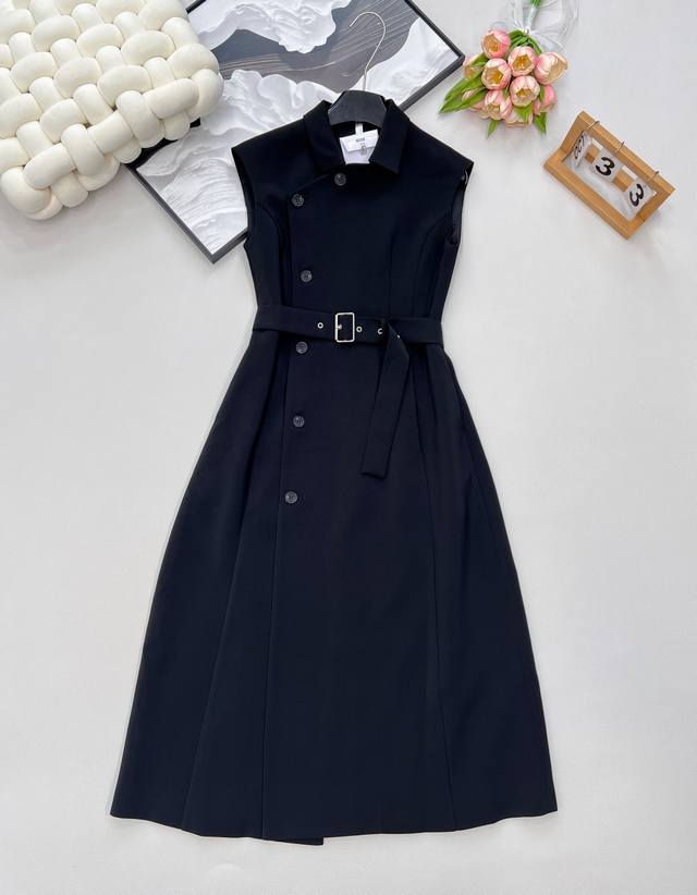 Dior2025 new suit-style sleeveless dress, a perfect fusion of elegance and sophi