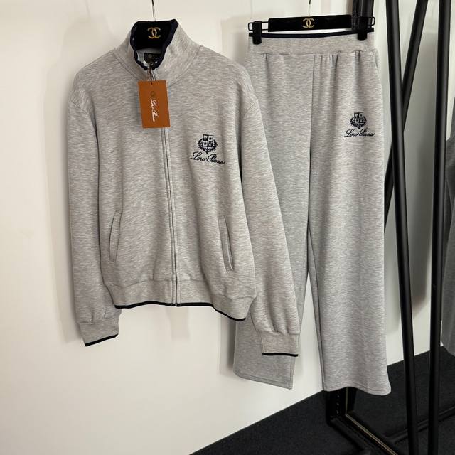 Style No. 20254095 Loro Piana*Lp new sports suit, Logo embroidered stand-up col