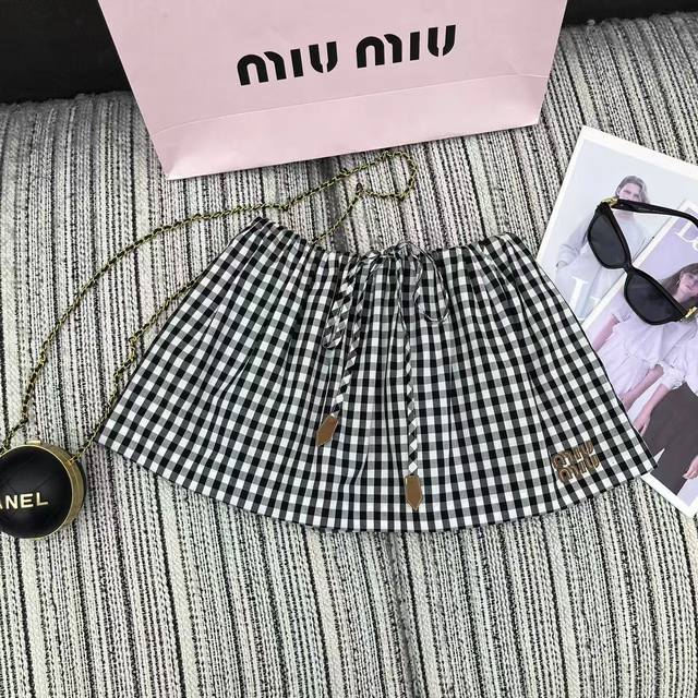 Strongly recommend the 25th year early spring and summer series Miu* new style p