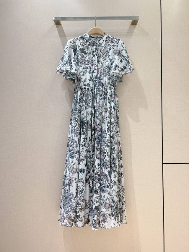 D's new dress 100% cotton, skin-friendly fabric as always, single color depictin