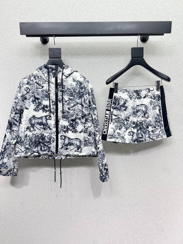 D Jungle Animal Jacket + Shorts are available separately! Minimalist style. A ja