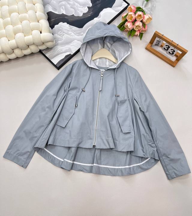 Loewe25Fw Early Autumn new hooded drawstring zipper jacket + shorts set | Exclus