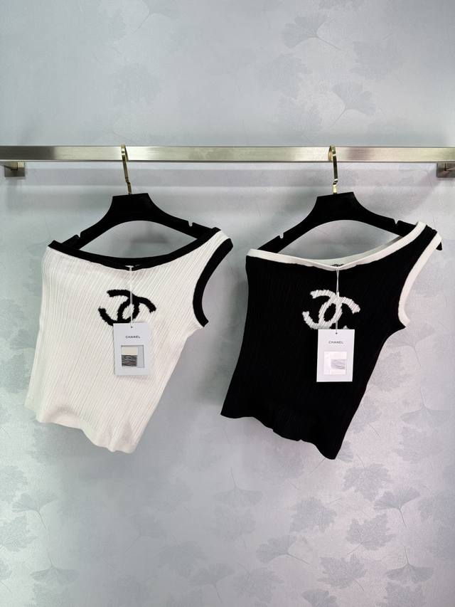 Chanel25 New summer vintage Chanel off-shoulder vest, imported from Germany, mad