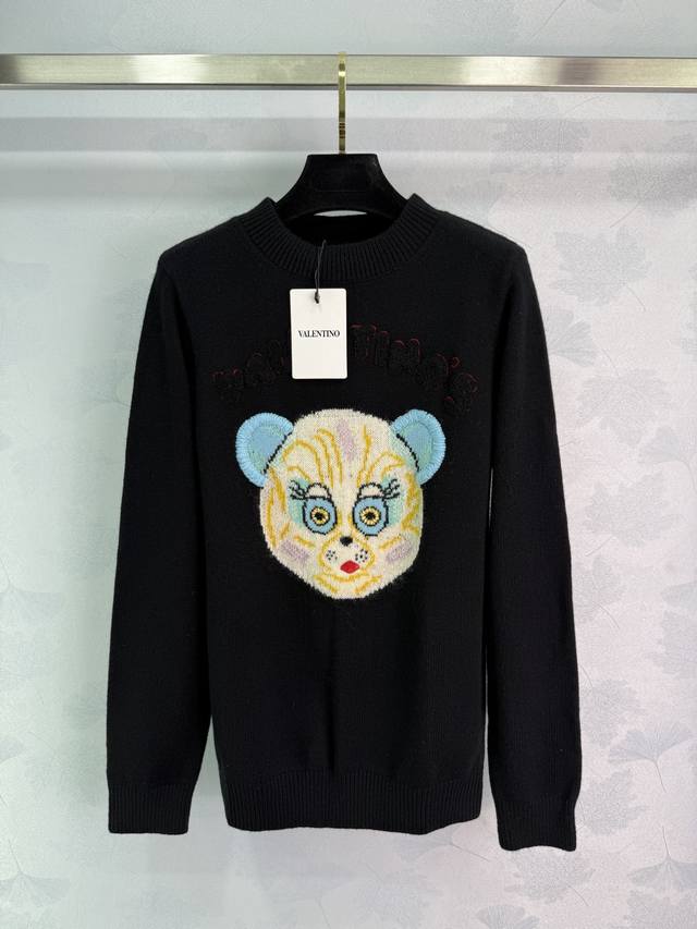 Va*25 Early Autumn new long-sleeved bear sweater, black basic style, cute bear e