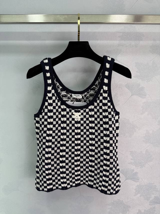 Celine* Made of 100% pure cotton, the fabric is soft and dense, clear and soft,