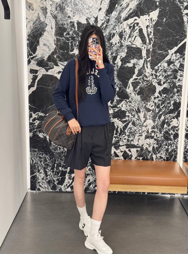 Celin* 25Fw Early Autumn New Style Anchor Letter Embroidered Hooded Sweatshirt |