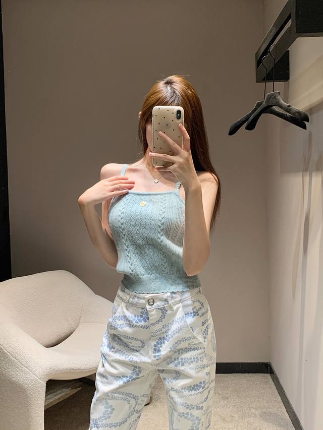 Chane* 25A Handicraft Workshop series new knitted camisole | Exclusive high-edit