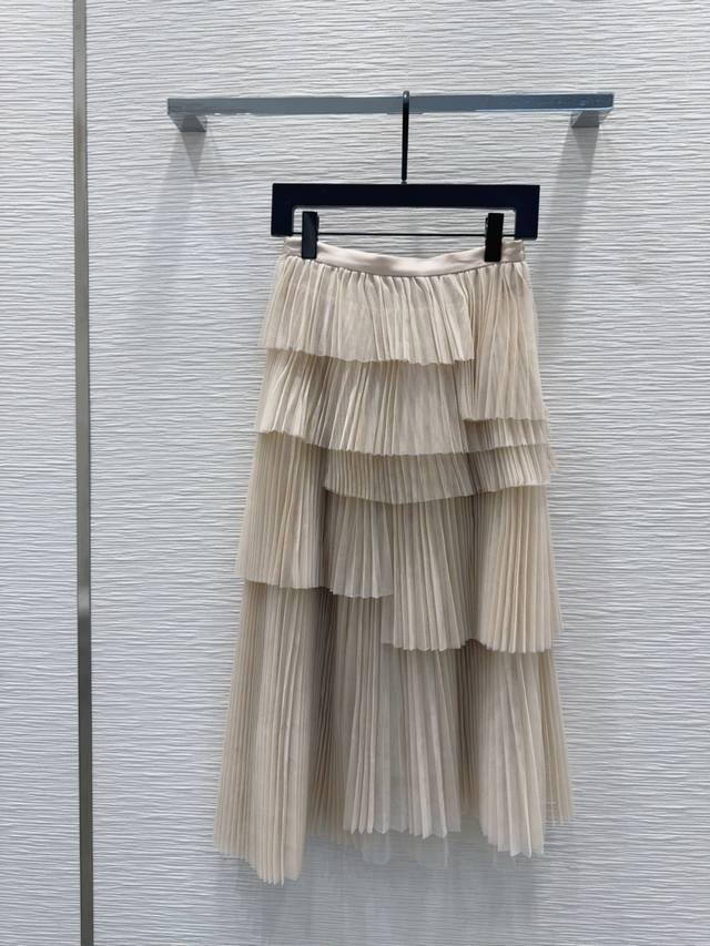 Christian Dio* 2025Ss new mesh skirt has a layered feel, high-end and soft, very