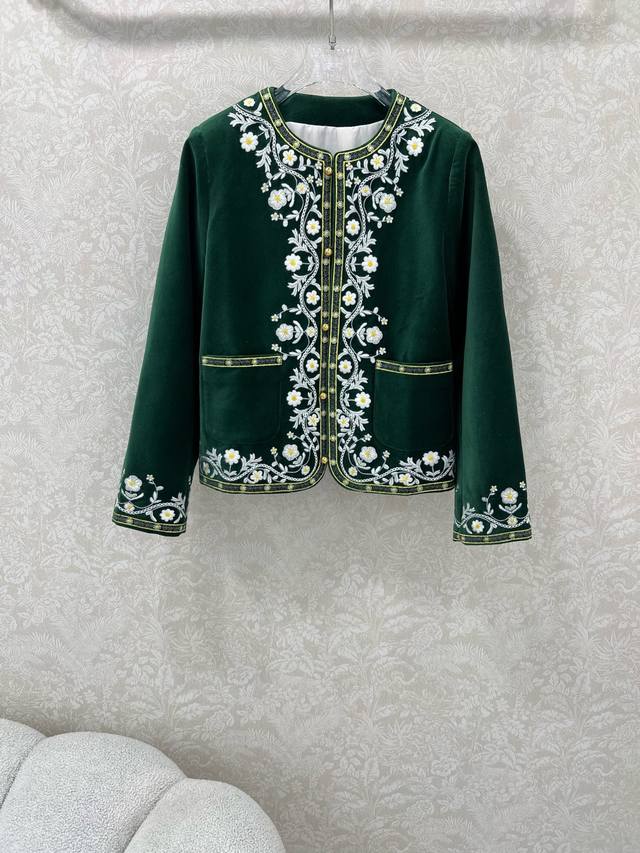 Celin*25 Early Autumn New Velvet Embroidered Jacket The magic of a jacket really