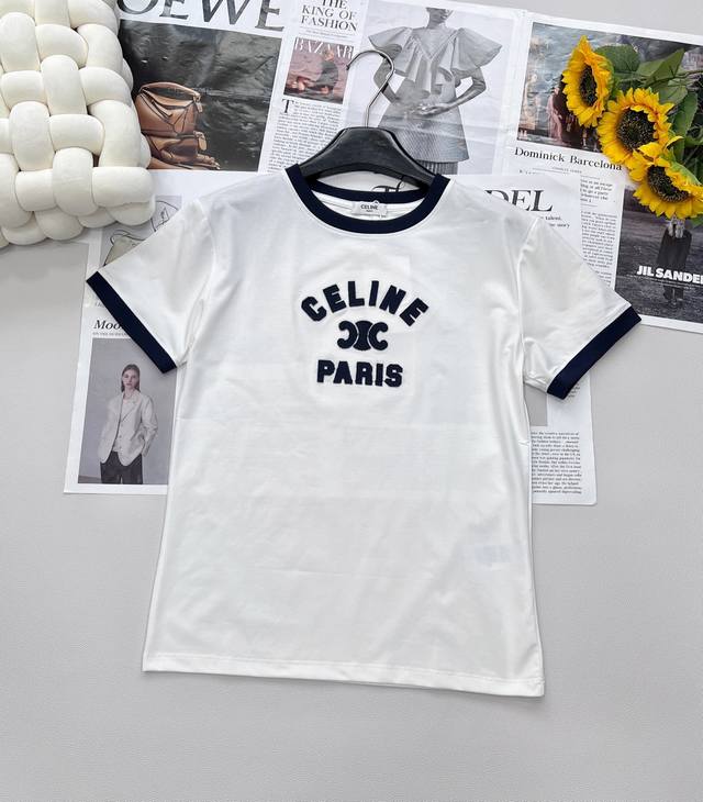 Celine new denim-colored letter patch short-sleeved round neck T-shirt There is