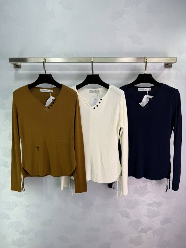 Dio*2025 Early Autumn new V-neck sweater with soft and comfortable fabric, small