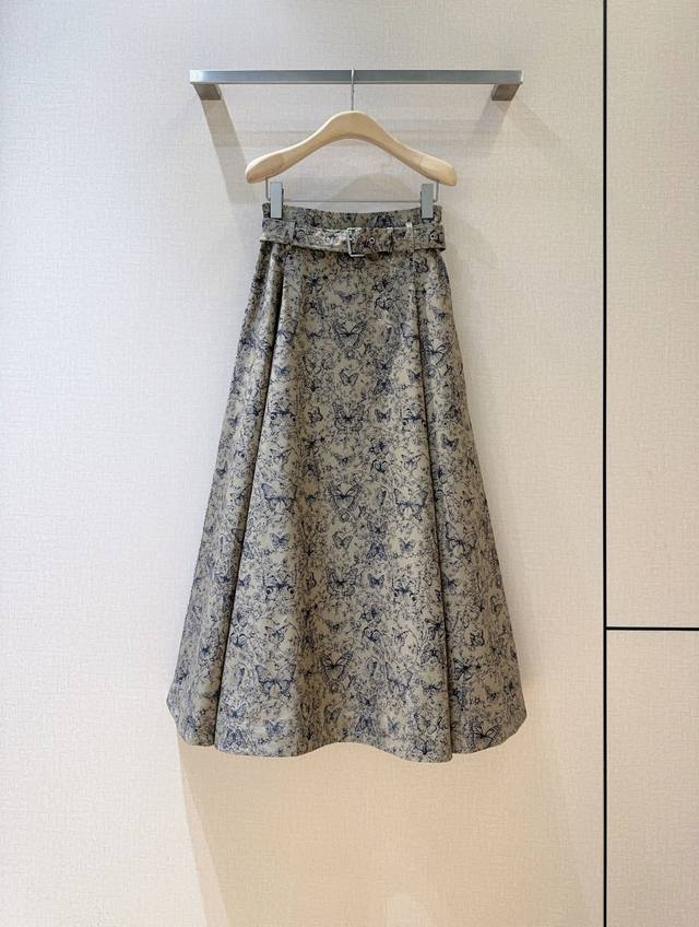 Di*O*R skirt is new DDD. Cotton denim high waist skirt with exquisite belt, eleg