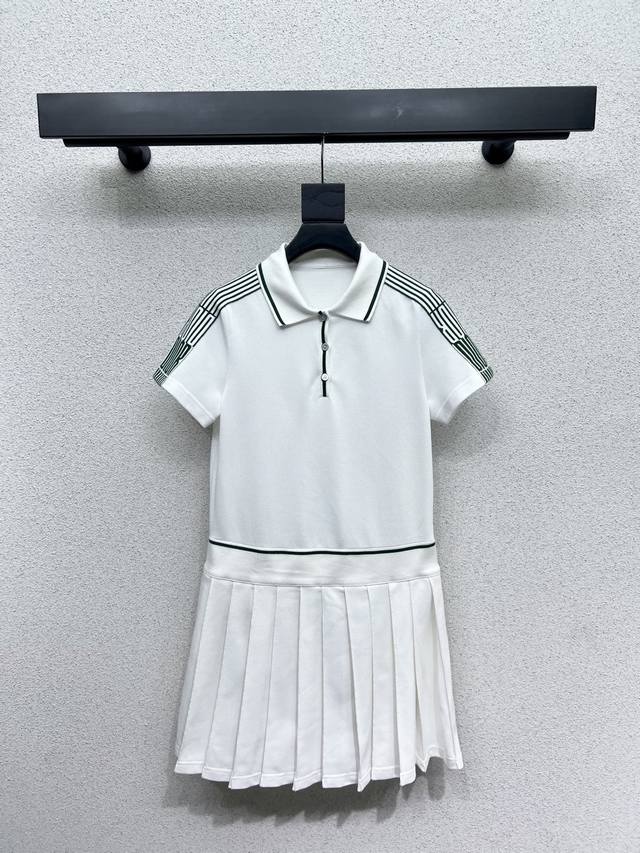 D series of side striped college style short-sleeved dresses are fashionable, lo