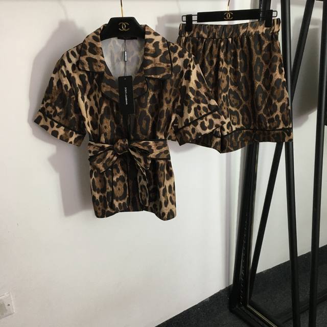 Style No. 6068 Dg* New suit, leopard print tie waist short-sleeved shirt + elas