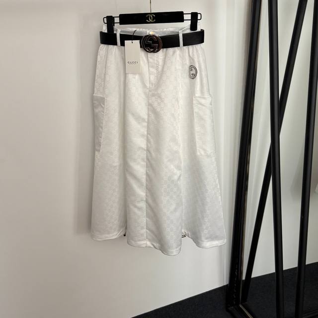 Style No. 20254178 Gucc* New Gg jacquard high waist skirt with side pockets, be