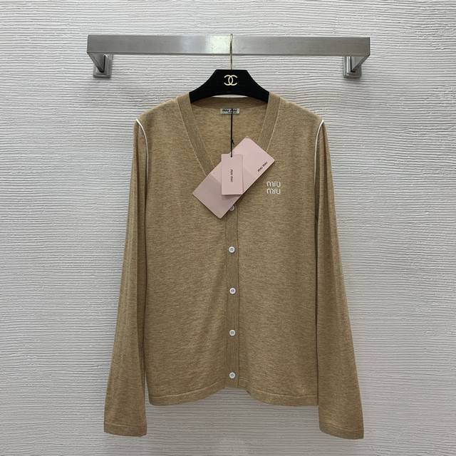 Style No. G24110432 Miumi*Miumi new chest letter logo embroidery logo Pv collar