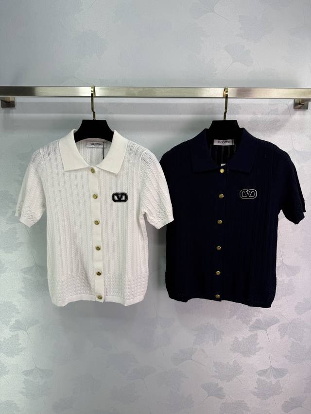 Va*2025 Spring and Summer new knitted short-sleeved lapel cardigan with logo bad