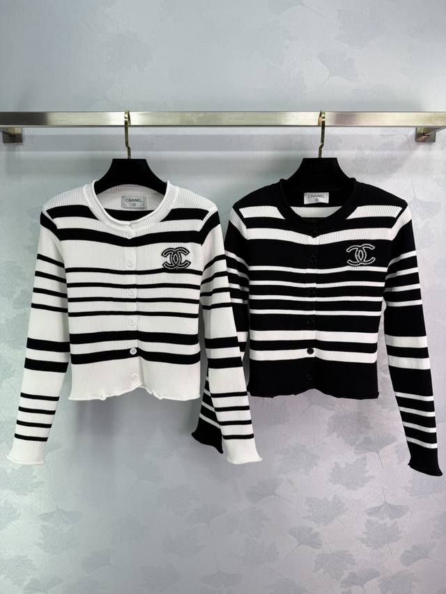 Ch*2025 Spring and Summer new black and white striped knitted round neck cardiga