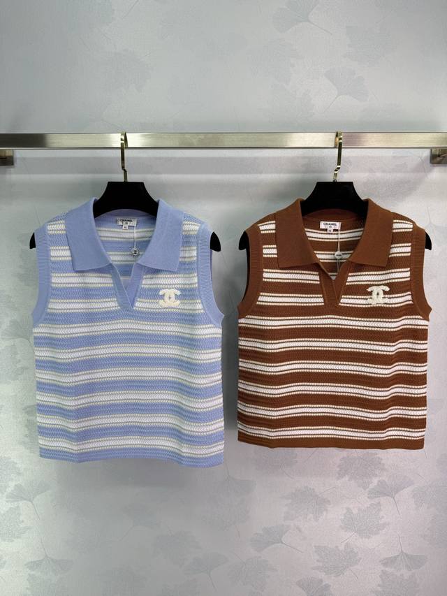 Ch*2025 Spring and Summer new striped knitted vest with small lapel design and d