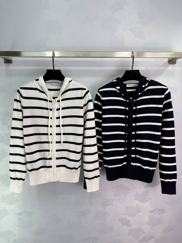 Dio*2025 Early Autumn new striped hooded cardigan classic striped double zipper
