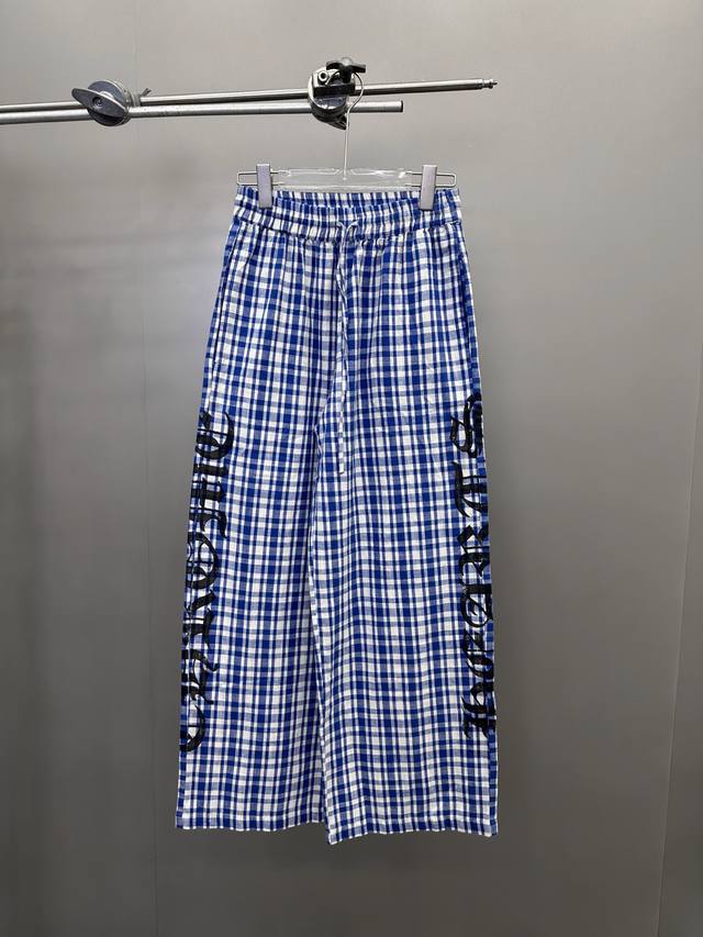 Chloe Hearts | New casual pants, garment washing and garment printing process,