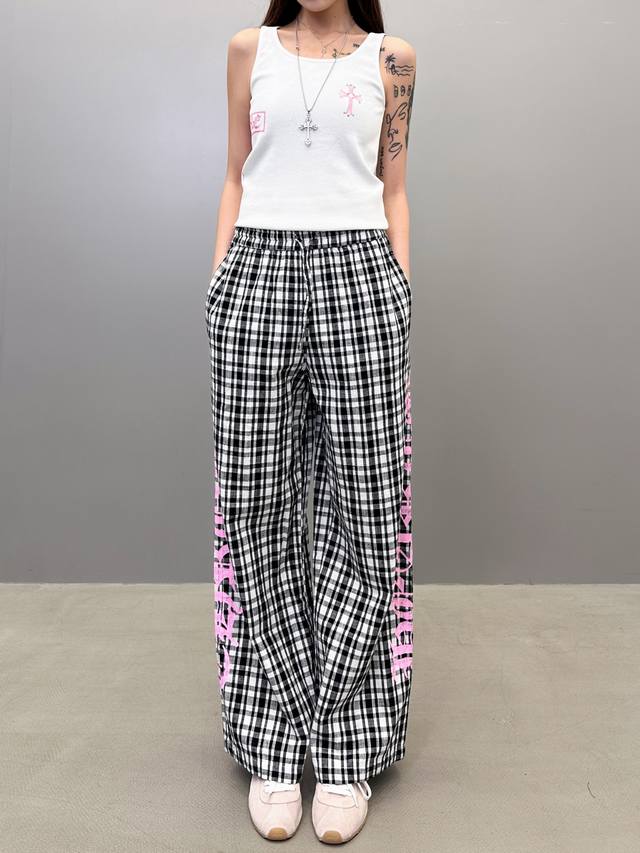 Chloe Hearts | New casual pants, garment washing and garment printing process,