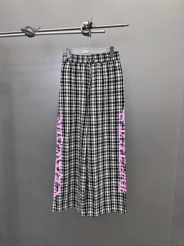 Chloe Hearts | New casual pants, garment washing and garment printing process,