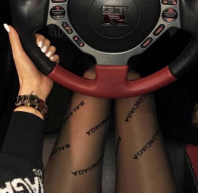 Style No. Balenciag* Flocked stockings, counter price, you can't buy them yet,