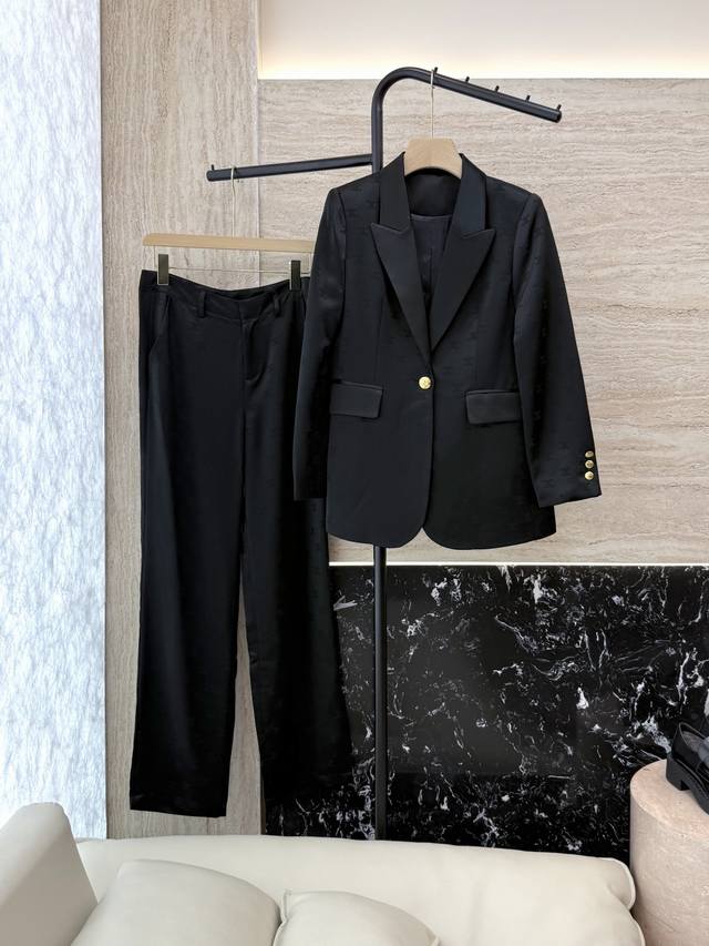 Xz0111# New suit Celien gold button 100% acetate letter jacquard long-sleeved ja