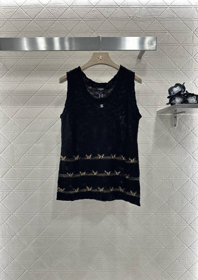 Chane*2025 New arrivals Gold thread embroidered hem knitted vest Customized Yb w