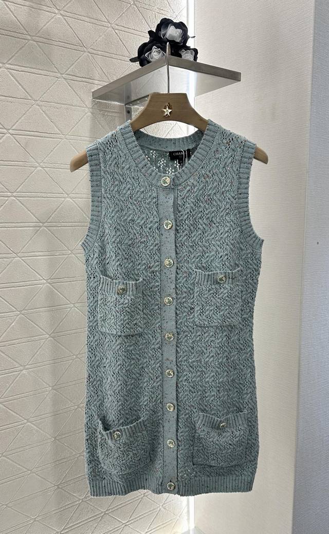 Chane*2025 New arrivals knitted cardigan dress Customized Yb cashmere yarn, soft