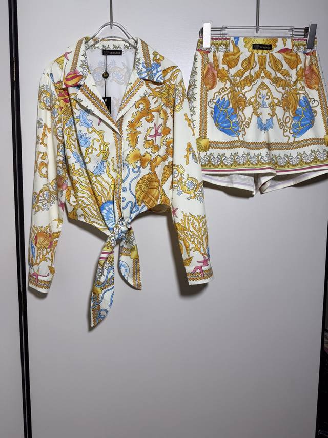 suit Versace Versace popular series women's Baroque Ocean World conch shell star