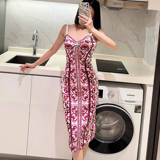 Dolce & Gabbana Dujia corset dress for women, red blue and white porcelain serie